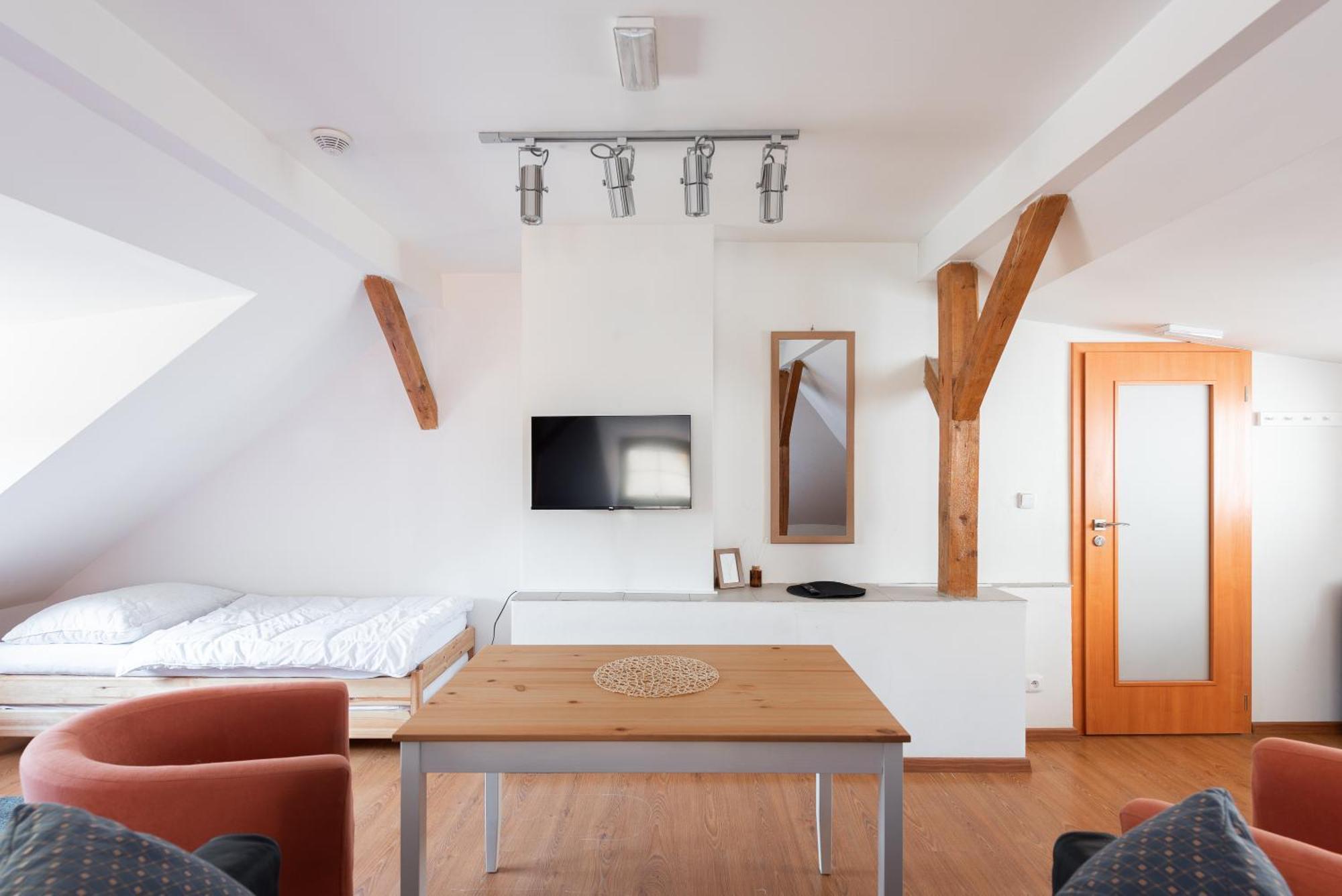 Apartman Muzeum Obchodu 卡尔施泰因 外观 照片